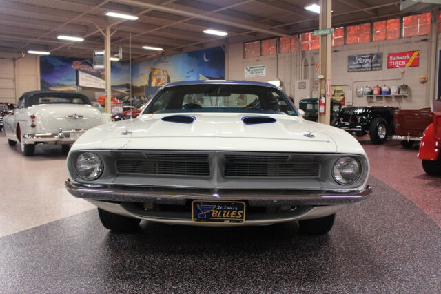 Plymouth Barracuda 1970 image number 14