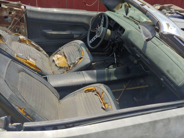 Plymouth Barracuda 1970 image number 14