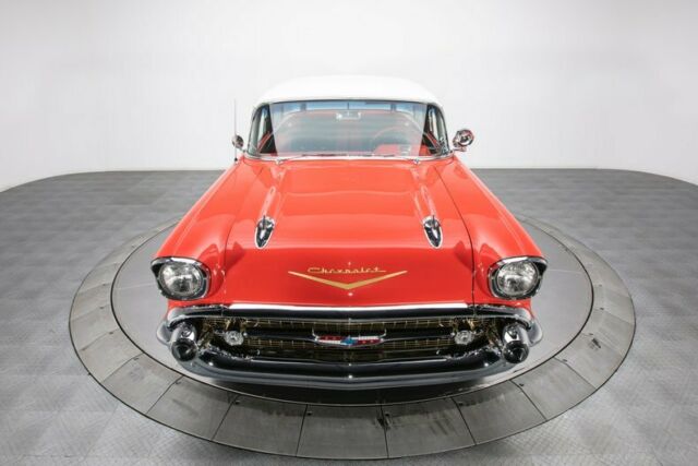 Chevrolet Bel Air/150/210 1957 image number 13