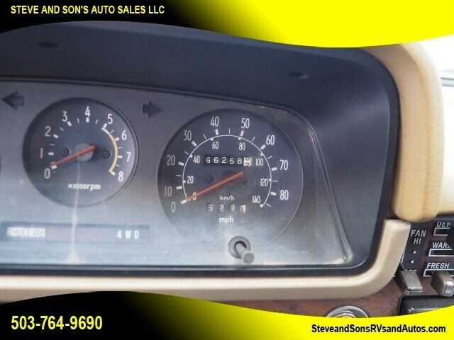 Toyota Tacoma 1979 image number 17