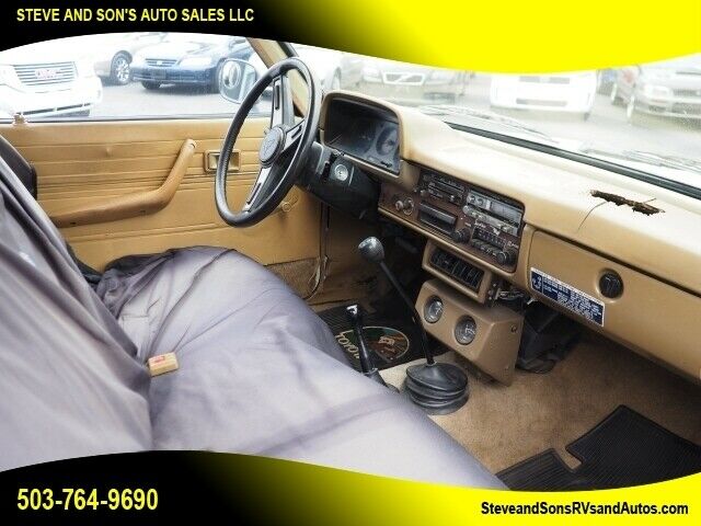 Toyota Tacoma 1979 image number 6