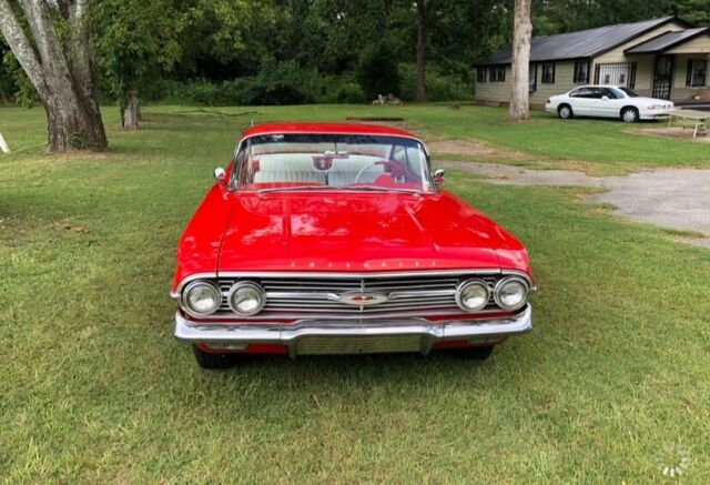 Chevrolet Impala 1960 image number 2