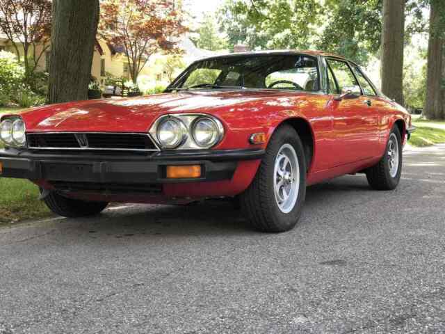 Jaguar XJS 1977 image number 0