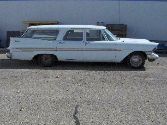 Plymouth Suburban 1959 image number 24