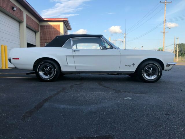 Ford Mustang 1968 image number 2