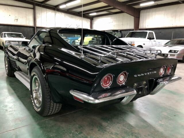 Chevrolet Corvette 1971 image number 2