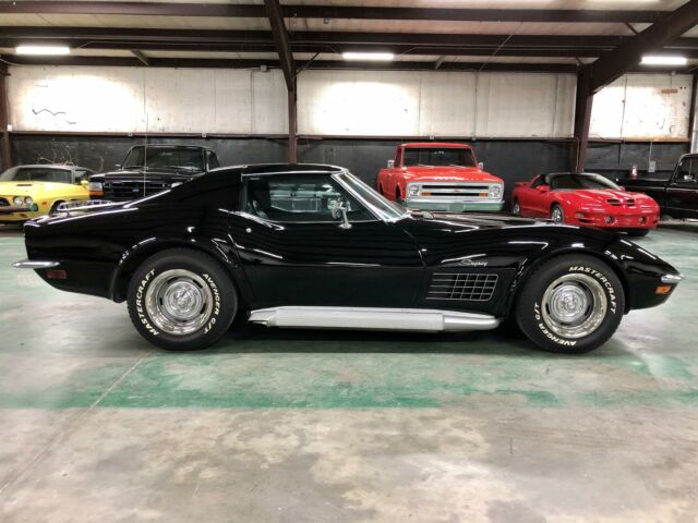 Chevrolet Corvette 1971 image number 26