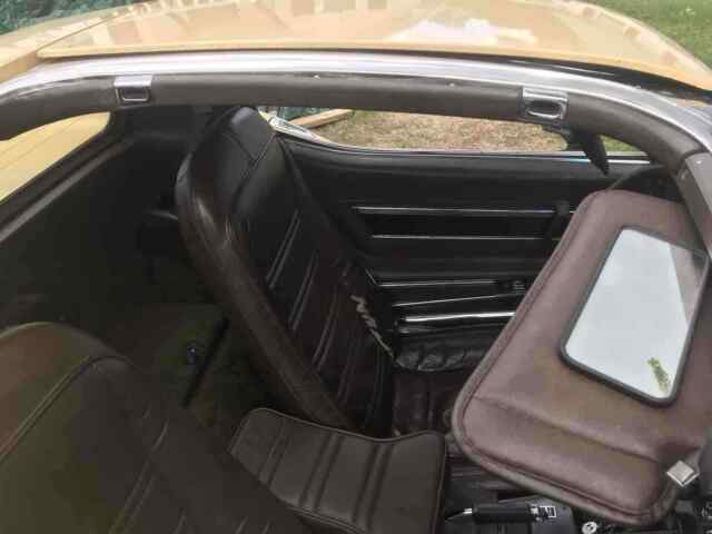 Chevrolet Corvette C3 1977 image number 25