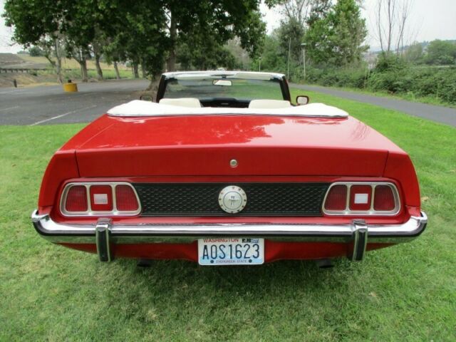 Ford Mustang 1973 image number 32