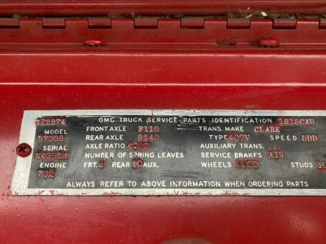 GMC B7000 1963 image number 7