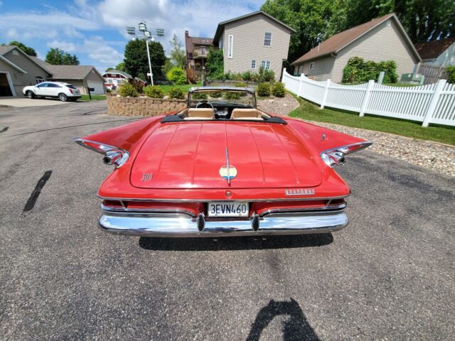 Chrysler 300 1961 image number 30
