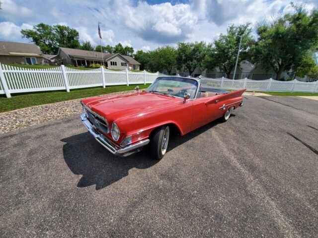Chrysler 300 1961 image number 35