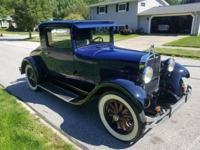 Dodge Business Coupe Fast Four Series 128 1927 image number 4