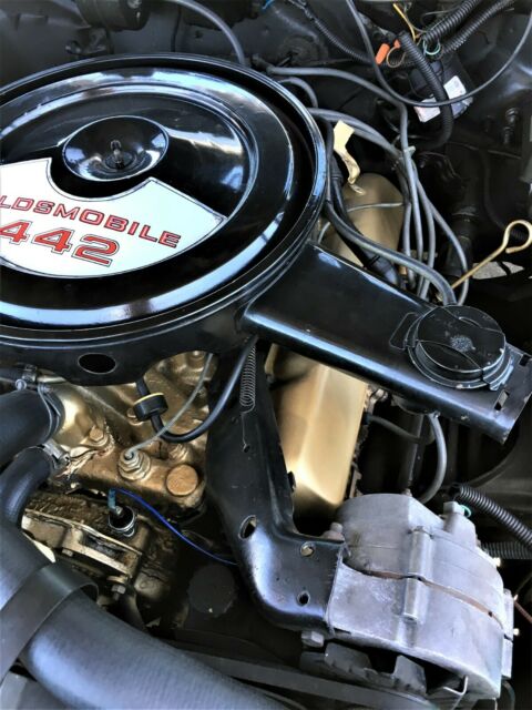 Oldsmobile Cutlass 1970 image number 36