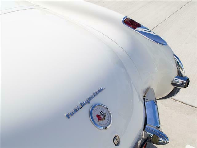 Chevrolet Corvette 1957 image number 18