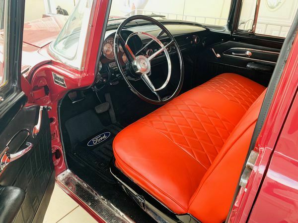 Ford Fairlane 1956 image number 4