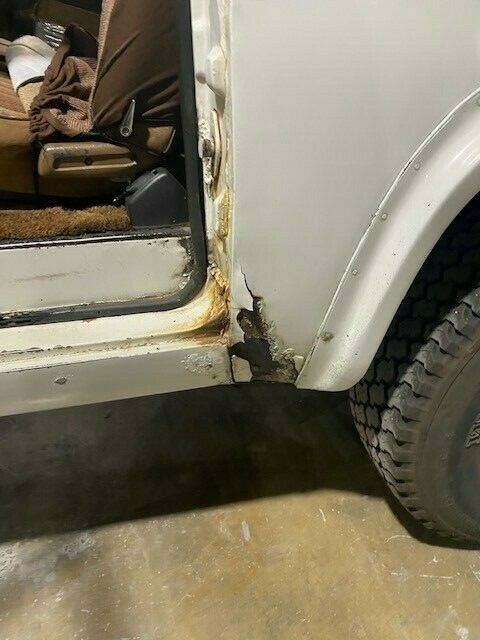 Ford Bronco 1974 image number 11