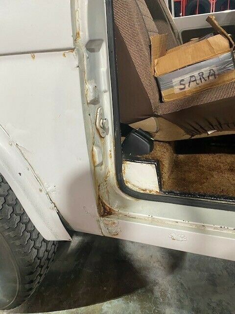 Ford Bronco 1974 image number 22