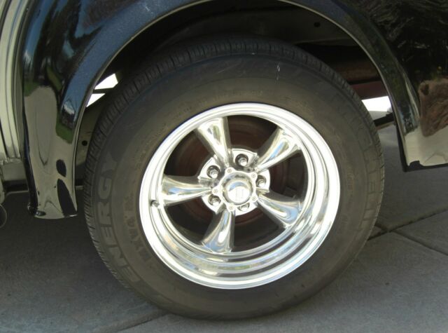 Buick Series 40 1939 image number 32