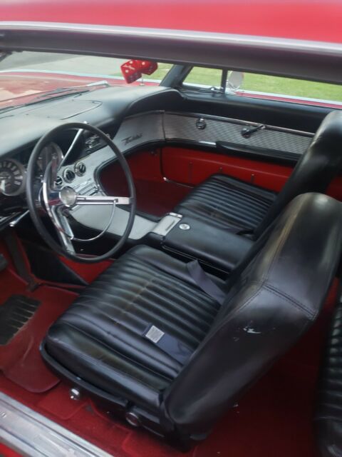 Ford Thunderbird 1962 image number 1