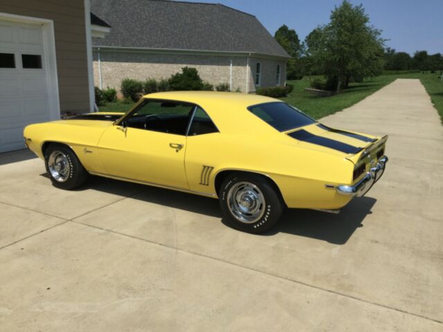 Chevrolet Camaro 1969 image number 0