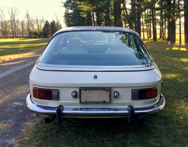 Jensen Interceptor 3 1974 image number 3