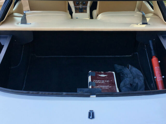 Jensen Interceptor 3 1974 image number 4