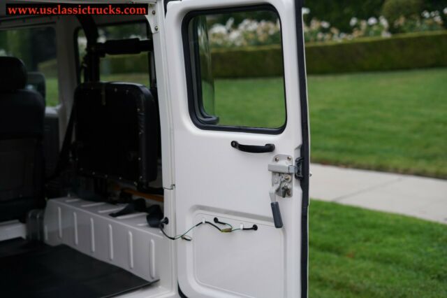 Toyota Land Cruiser 1978 image number 16