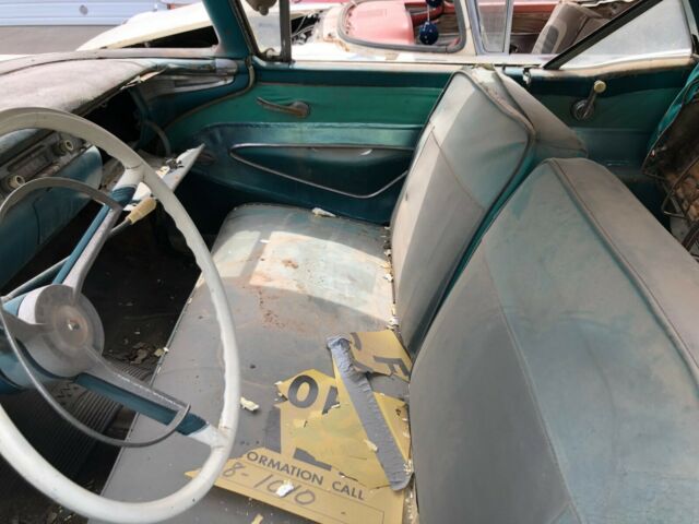 Ford Galaxie 1959 image number 11