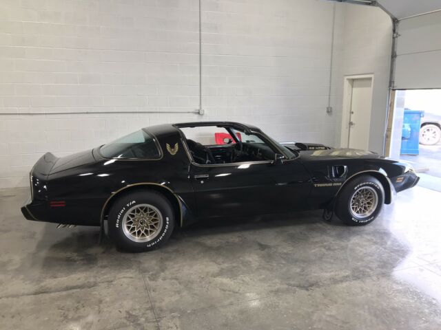 Pontiac Trans Am 1979 image number 2
