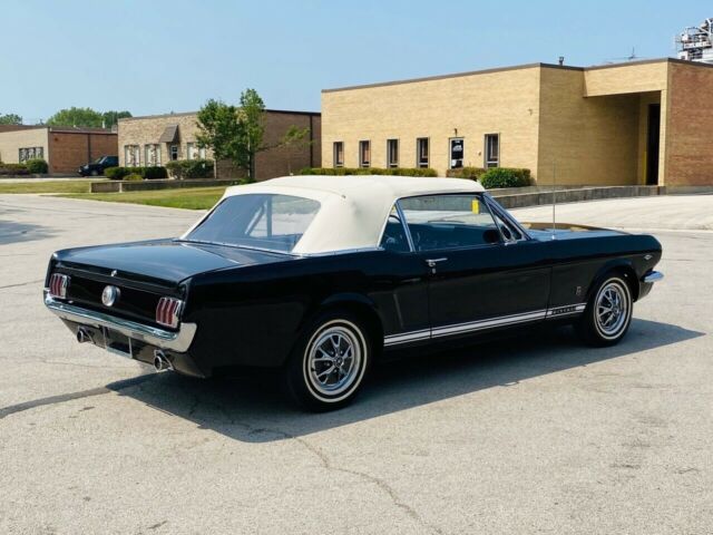 Ford Mustang 1966 image number 10
