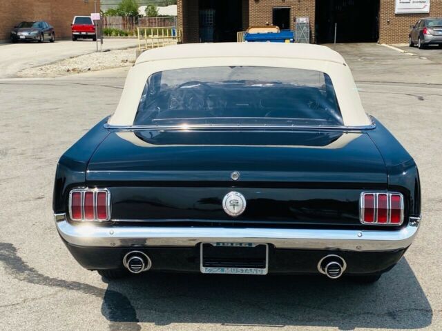 Ford Mustang 1966 image number 11