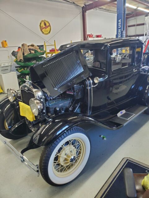 Ford Model A Deluxe Coupe 1931 image number 40