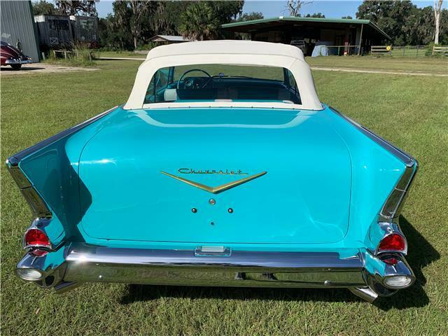 Chevrolet Bel Air/150/210 1957 image number 29