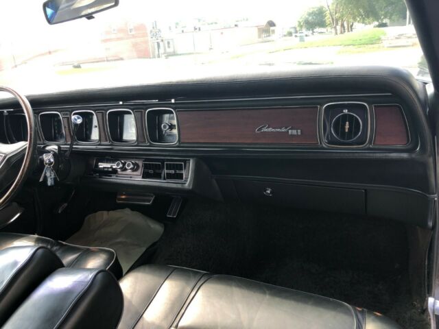 Lincoln Continental 1970 image number 6