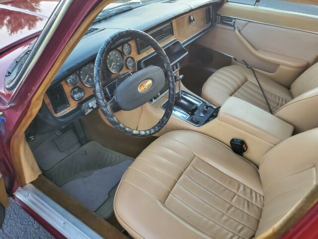 Jaguar XJ12 1977 image number 5