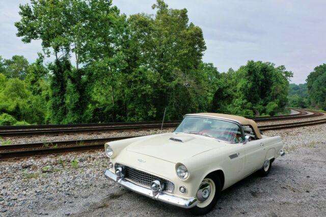 Ford Thunderbird 1956 image number 38