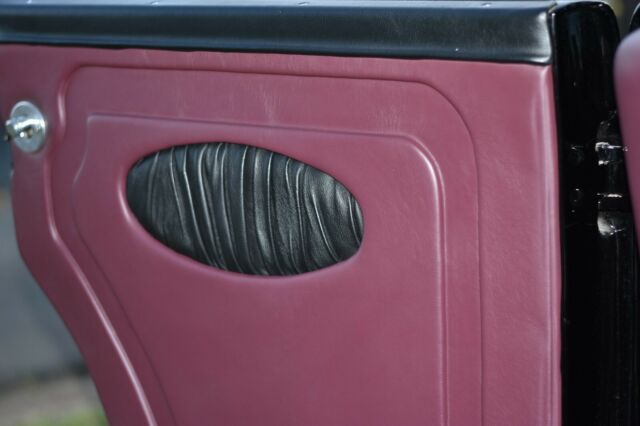 Mercury Custom 1940 image number 16