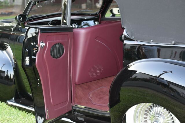 Mercury Custom 1940 image number 9