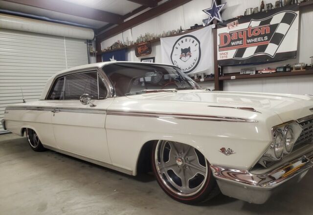 Chevrolet Impala SS 1962 image number 17