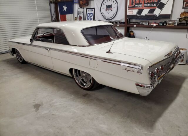 Chevrolet Impala SS 1962 image number 19