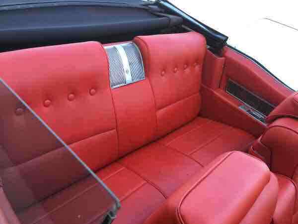 Cadillac Coupe Deville 1970 image number 14