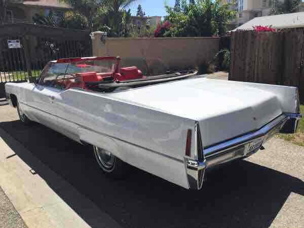 Cadillac Coupe Deville 1970 image number 27