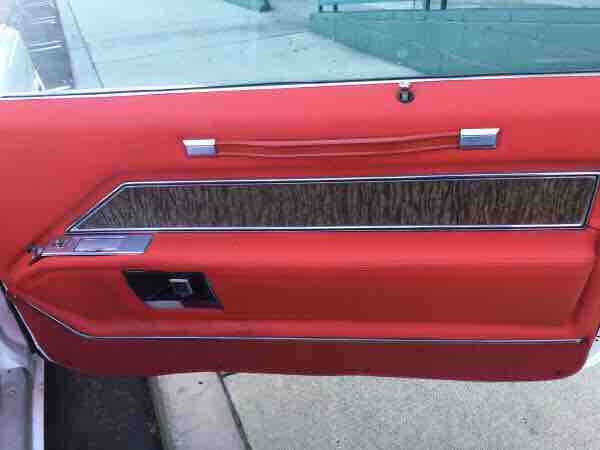 Cadillac Coupe Deville 1970 image number 37