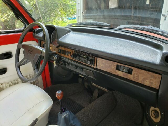 Volkswagen Beetle - Classic 1979 image number 4