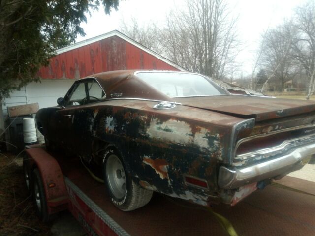 Dodge Charger 1970 image number 14