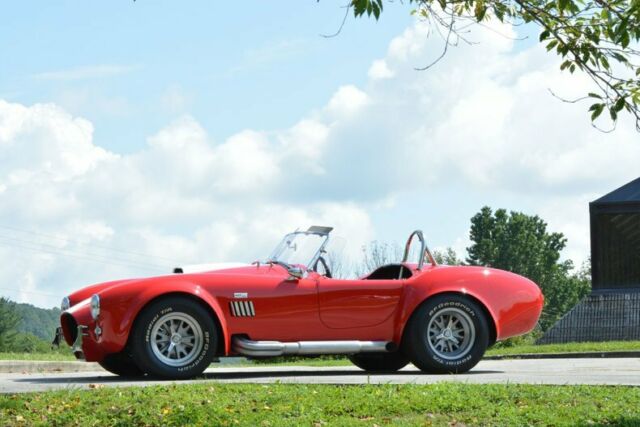 Superformance Cobra MkIII 1965 image number 14