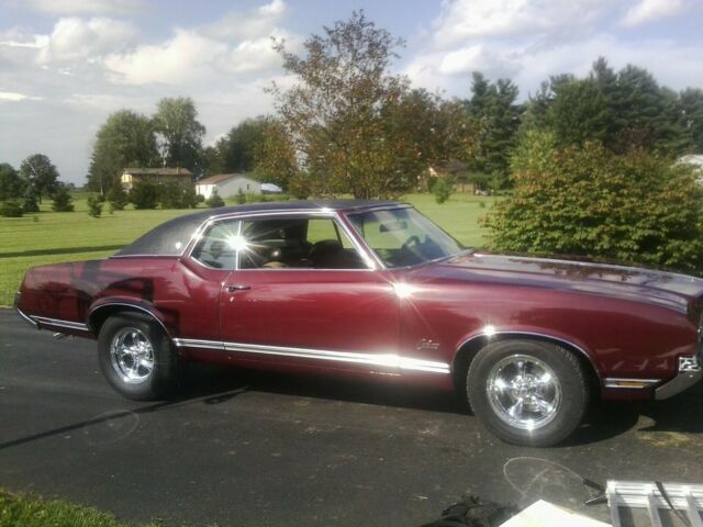Oldsmobile Cutlass 1970 image number 28