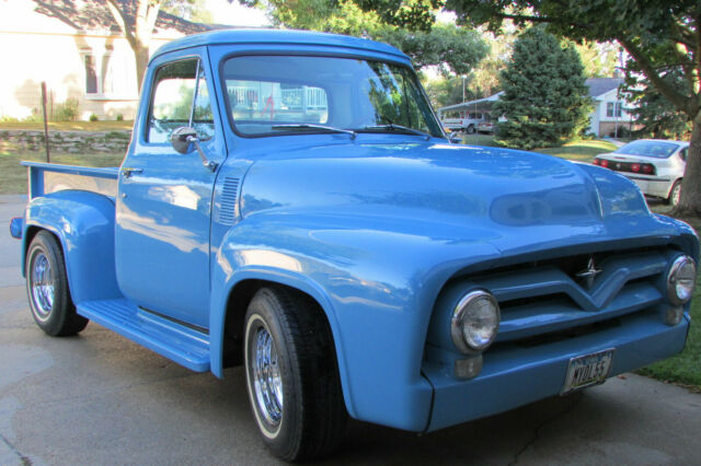 Ford F-100 1955 image number 0