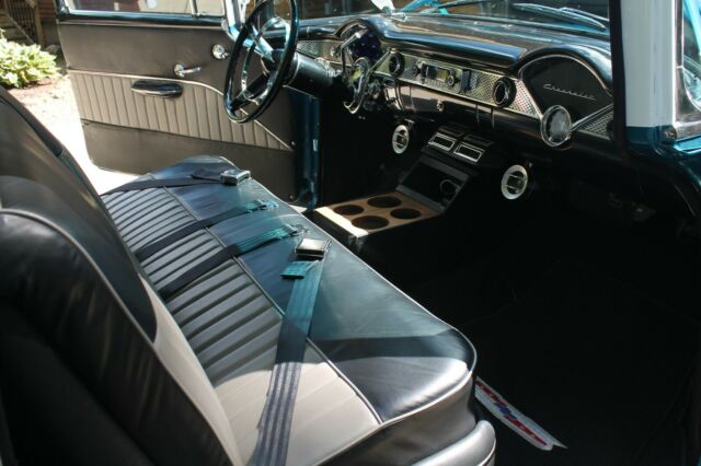 Chevrolet Bel Air/150/210 1955 image number 19